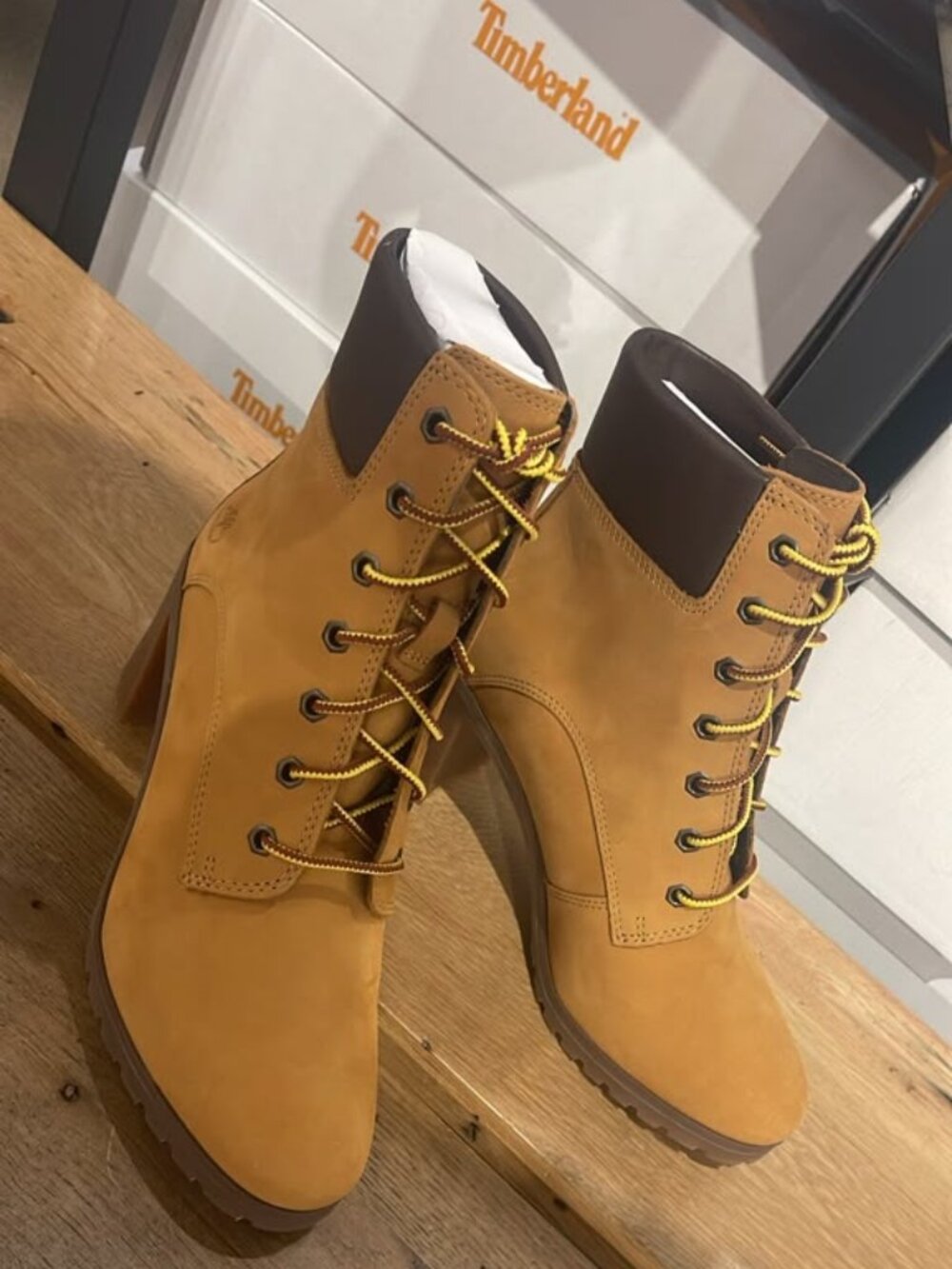 TIMBERLAND WOMEN'S ALLINGTON BOOT MID LACE BOOT WHEAT A1HLS-231 ALL SIZES